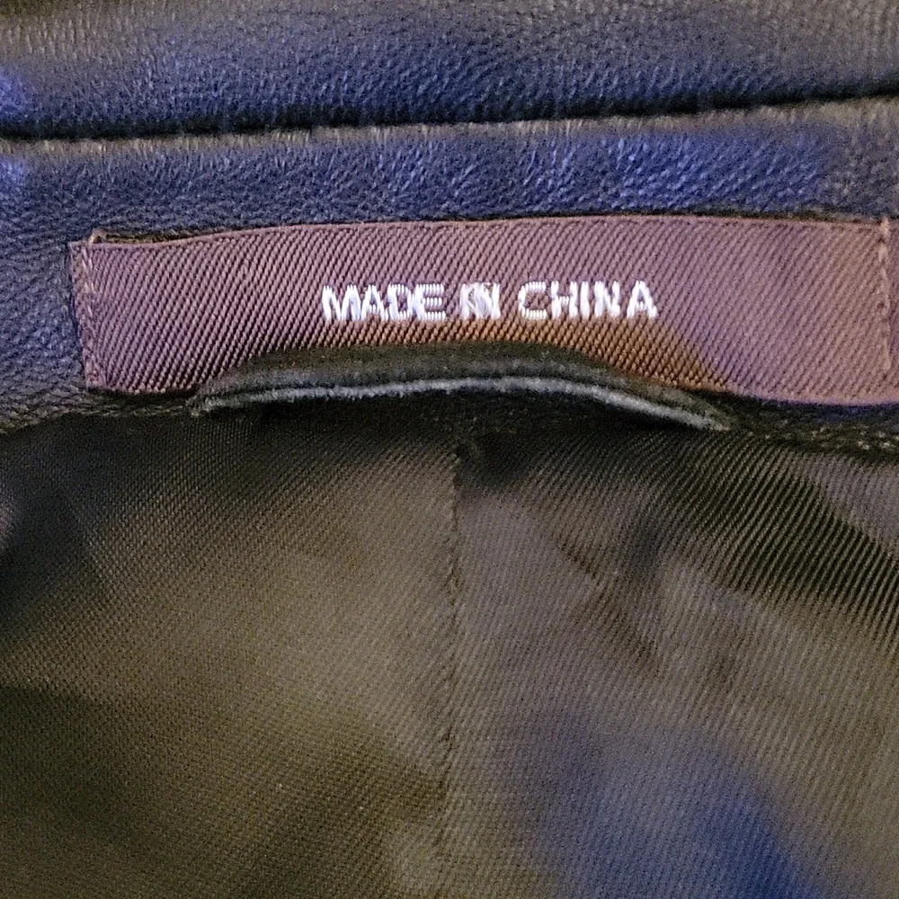 Black Blazer.suede. - Picture 13 of 13